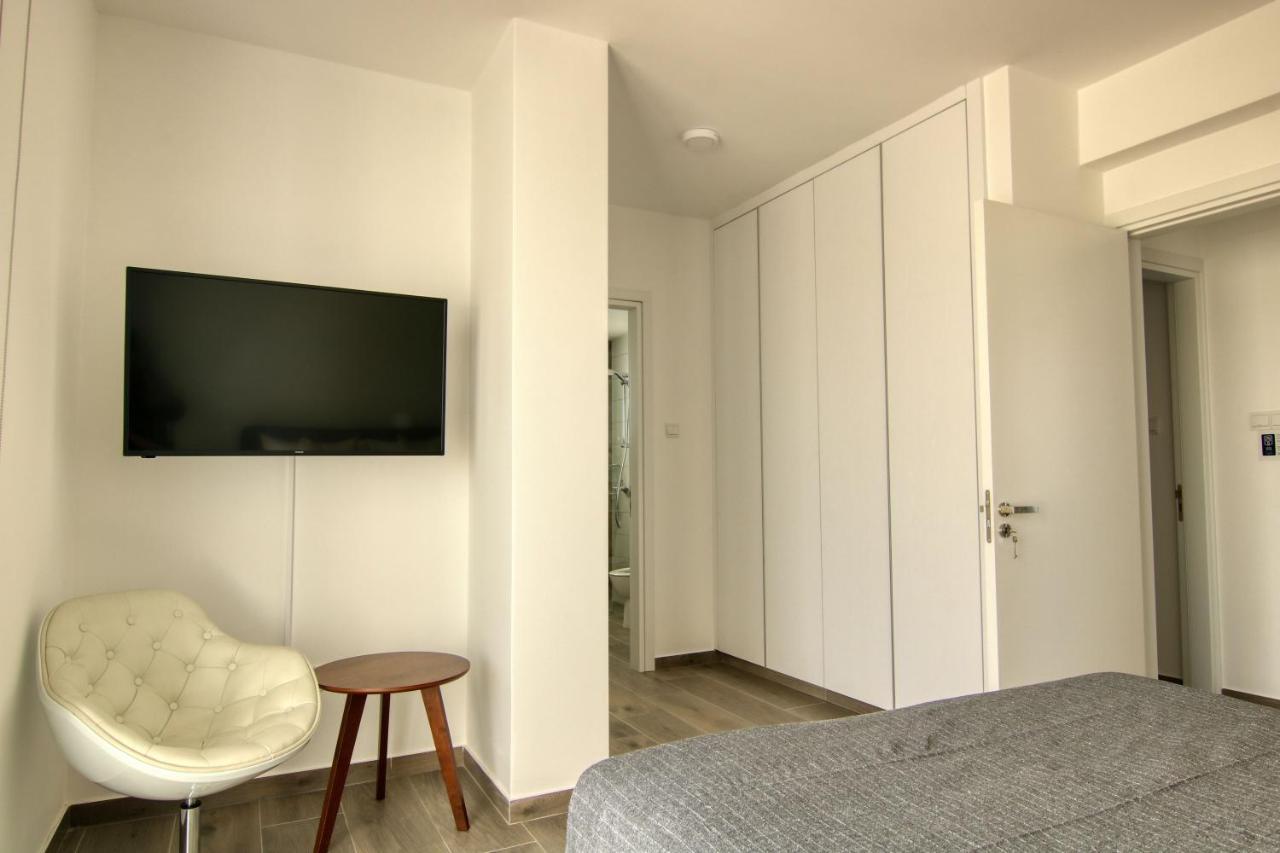 Apartment Phaedrus Living Coral Aquatic Larnaca