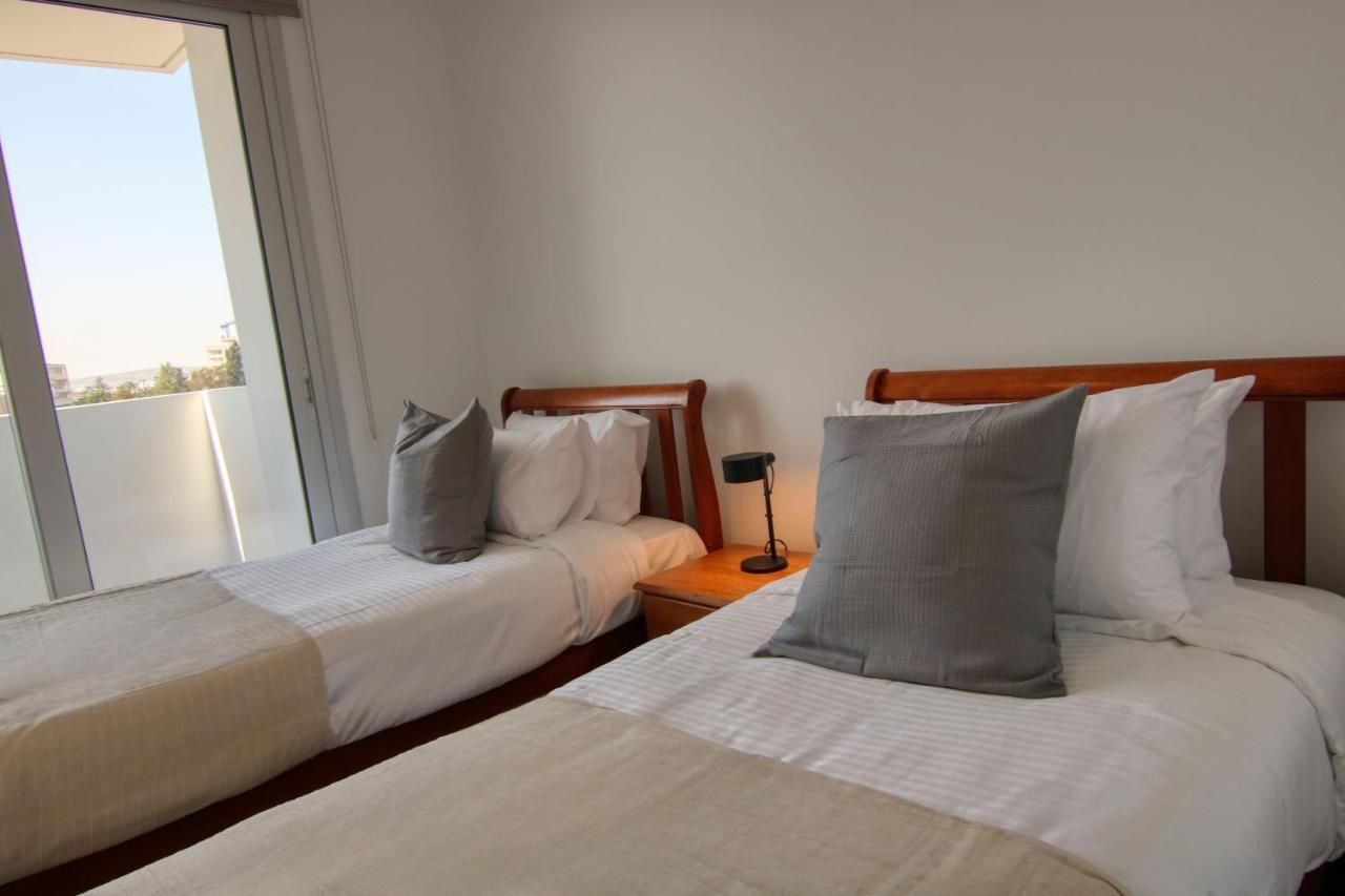 Phaedrus Living Coral Aquatic Apartament